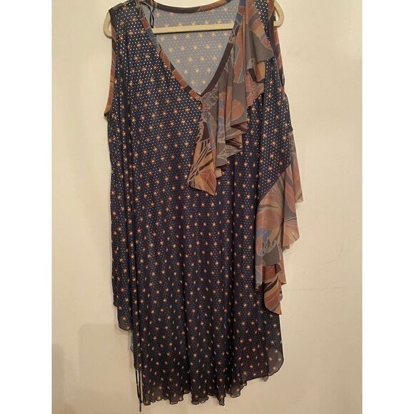 Free People - Kimono dress ruffle v-neck swiming cover up size M/L - Picture 4 of 14